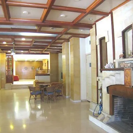 Olympic Palladium 호텔 레팀노