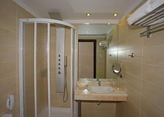 Olympic Palladium Hotel 3*